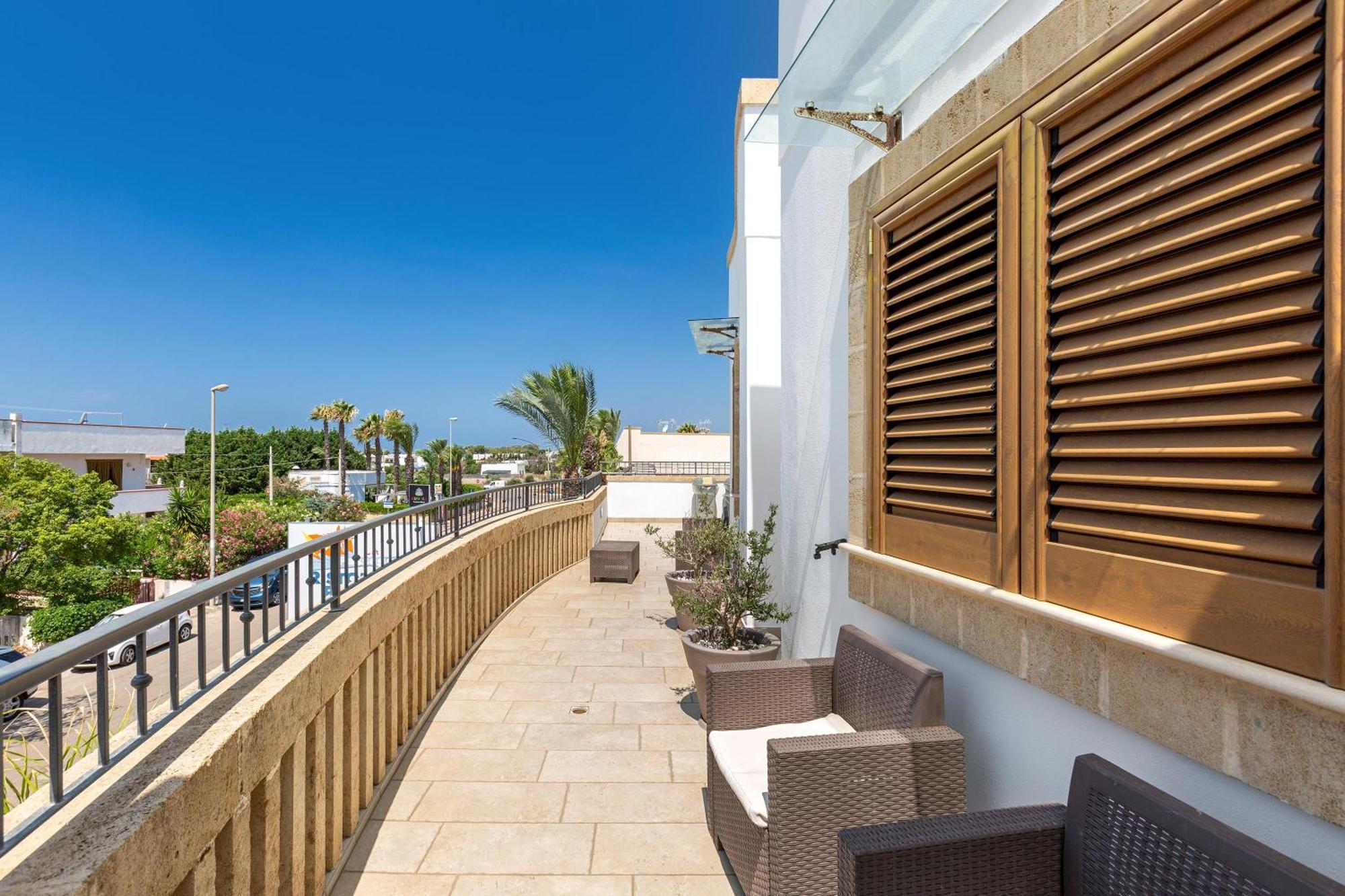 Lido Marini Rooms Affittacamere B&B Εξωτερικό φωτογραφία